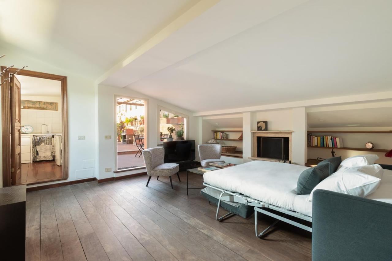 Bright And Comfy Terraced Apartment In Trastevere Rzym Zewnętrze zdjęcie